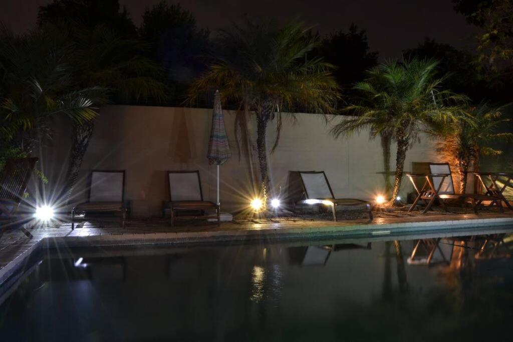 Daisy St -One Bedroom Apartment โจฮันเนสเบิร์ก ภายนอก รูปภาพ